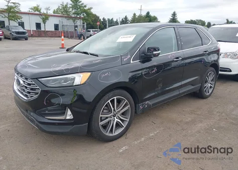2024 Ford Edge Titanium z USA, uszkodzony, nr VIN 2FMPK4K95RBA45986